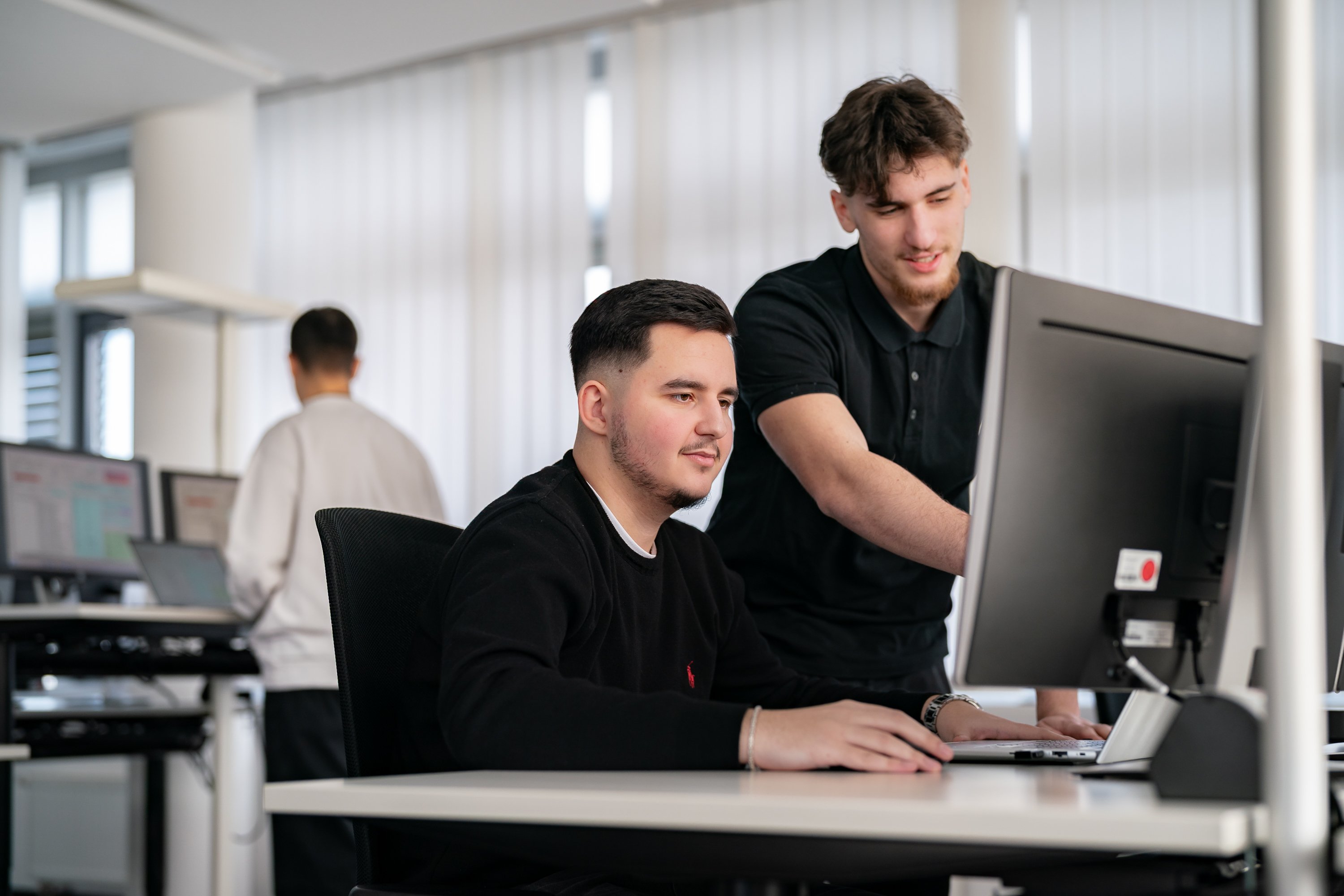 Ausbildung_und_duales_Studium_Duales_Studium_ISS