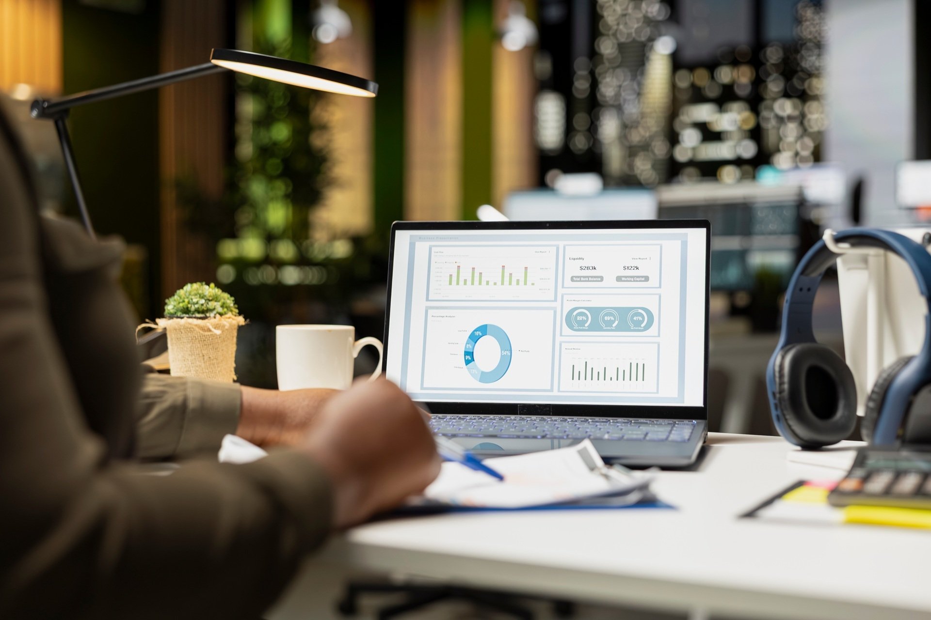 Facility Management Reporting von ISS