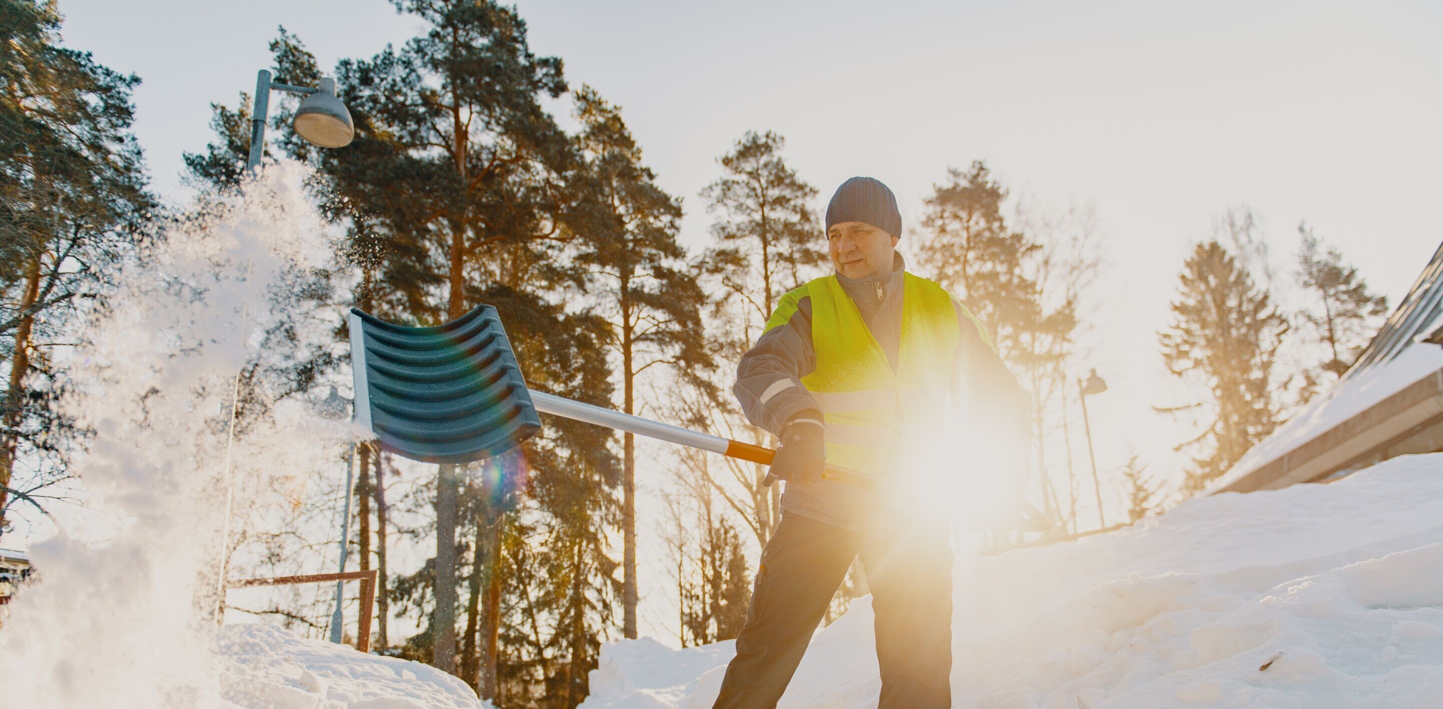 Web_Retina-FI_2021_Property Services_Snow work_01-1