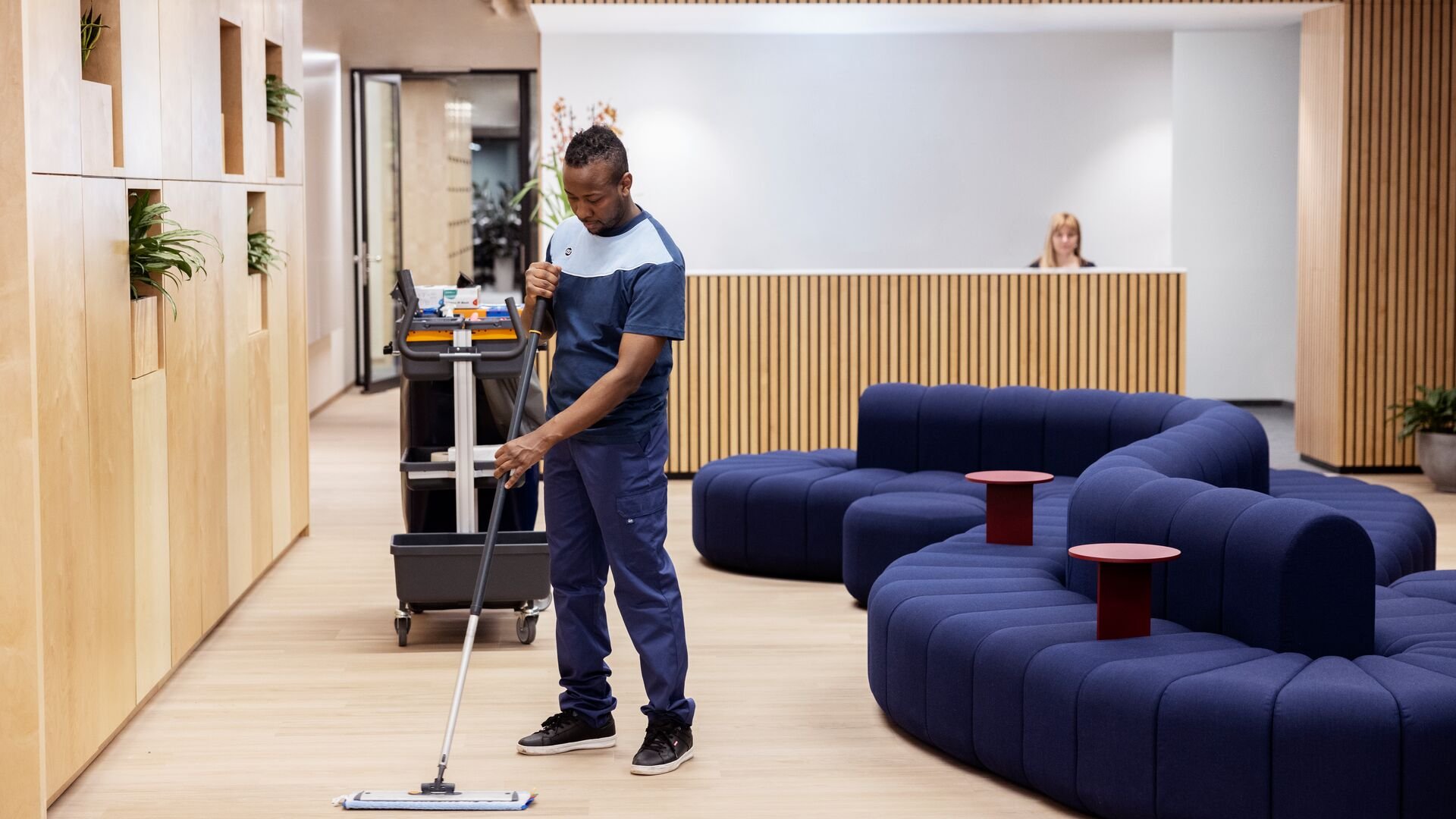 Large-ISS HUB_2022_03